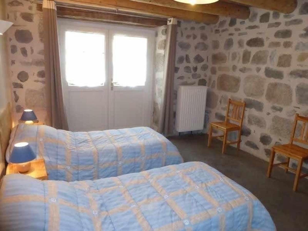 Gite Charmant Pour 8 Pers A Rauret Avec Cheminee, Terrasse Et Acces "Tourisme Et Handicap" - Fr-1-582-186 Exterior photo
